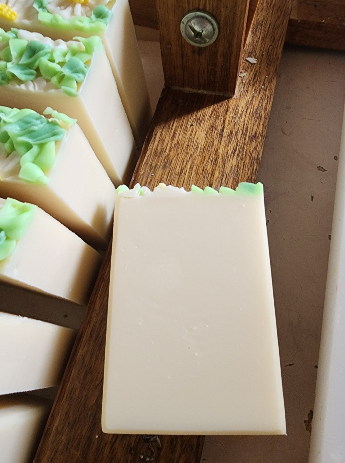 Daisy Handmade Soap