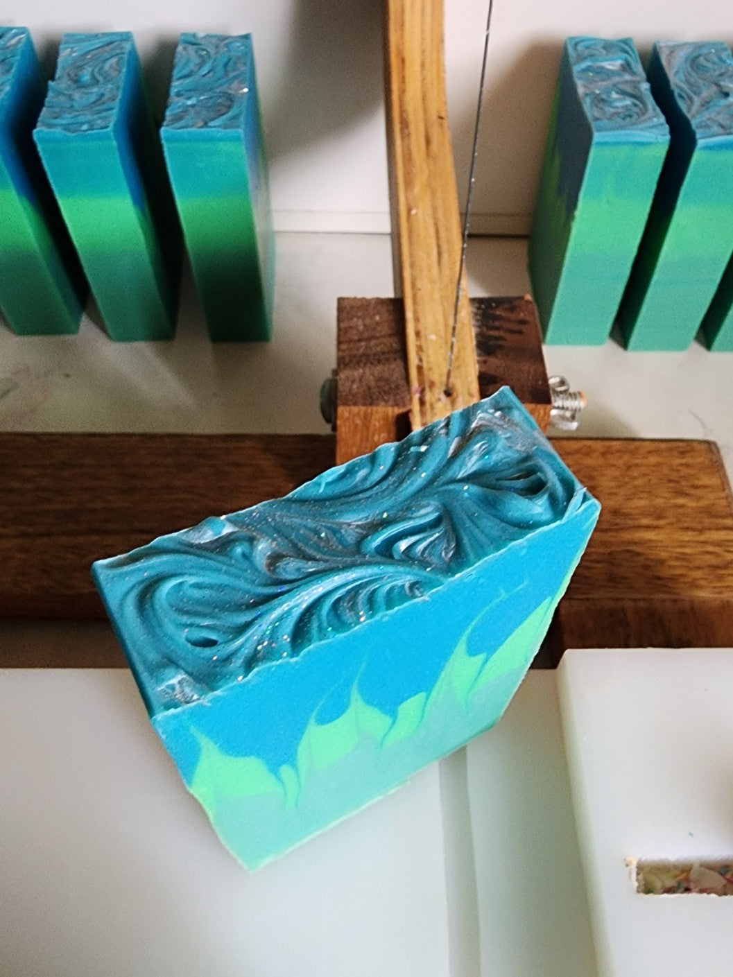 Lake Eacham, Lemongrass & Lime Handmade Soap