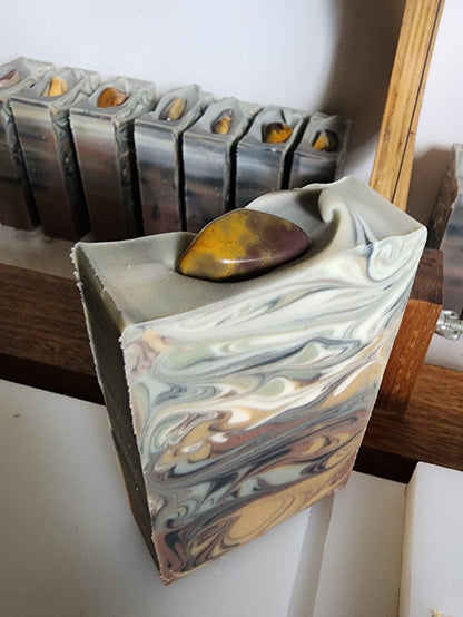 Mookaite Sandalwood & Lime Handmade Soap